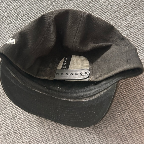 We The North Raptors Hat - Picture 2 of 2